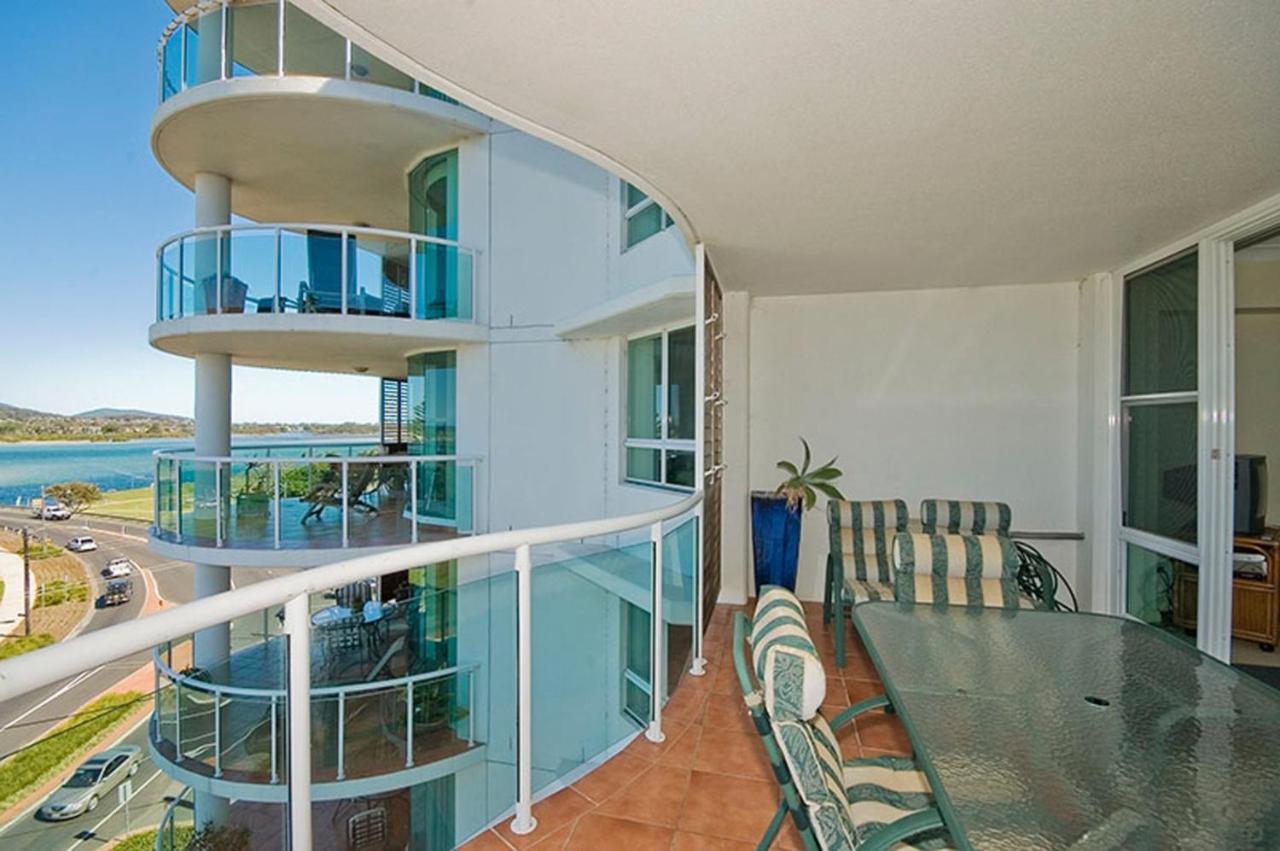 Mirage 602 Apartment